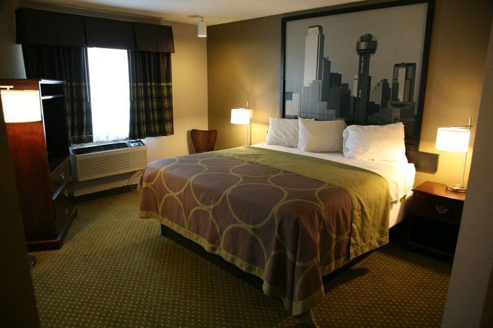 Motel Super 8 By Wyndham Bedford Dfw Airport West Zewnętrze zdjęcie